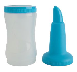 Optimized-3320B-Freepour-Bottle-Blue-Lid-attached